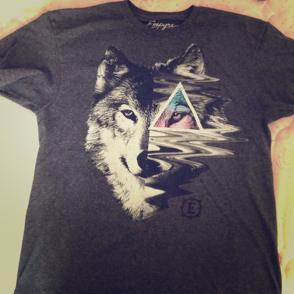 Graphic tee